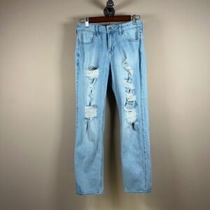 Hollister Low Rise Boyfriend Vintage Stretch Light‎ Wash Distressed Jeans